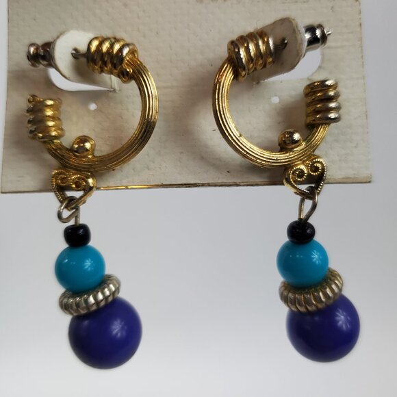 Cato Sensitive Ears Blue Round Dangle Gold Tone Loop Top Earrings NWT - Picture 5 of 5